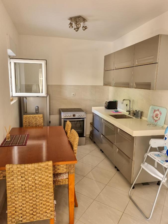 Apartments Rales Sveti Stefan Εξωτερικό φωτογραφία
