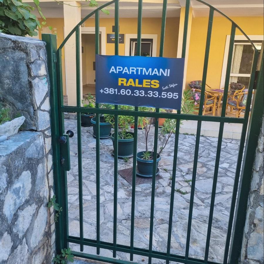 Apartments Rales Sveti Stefan Εξωτερικό φωτογραφία